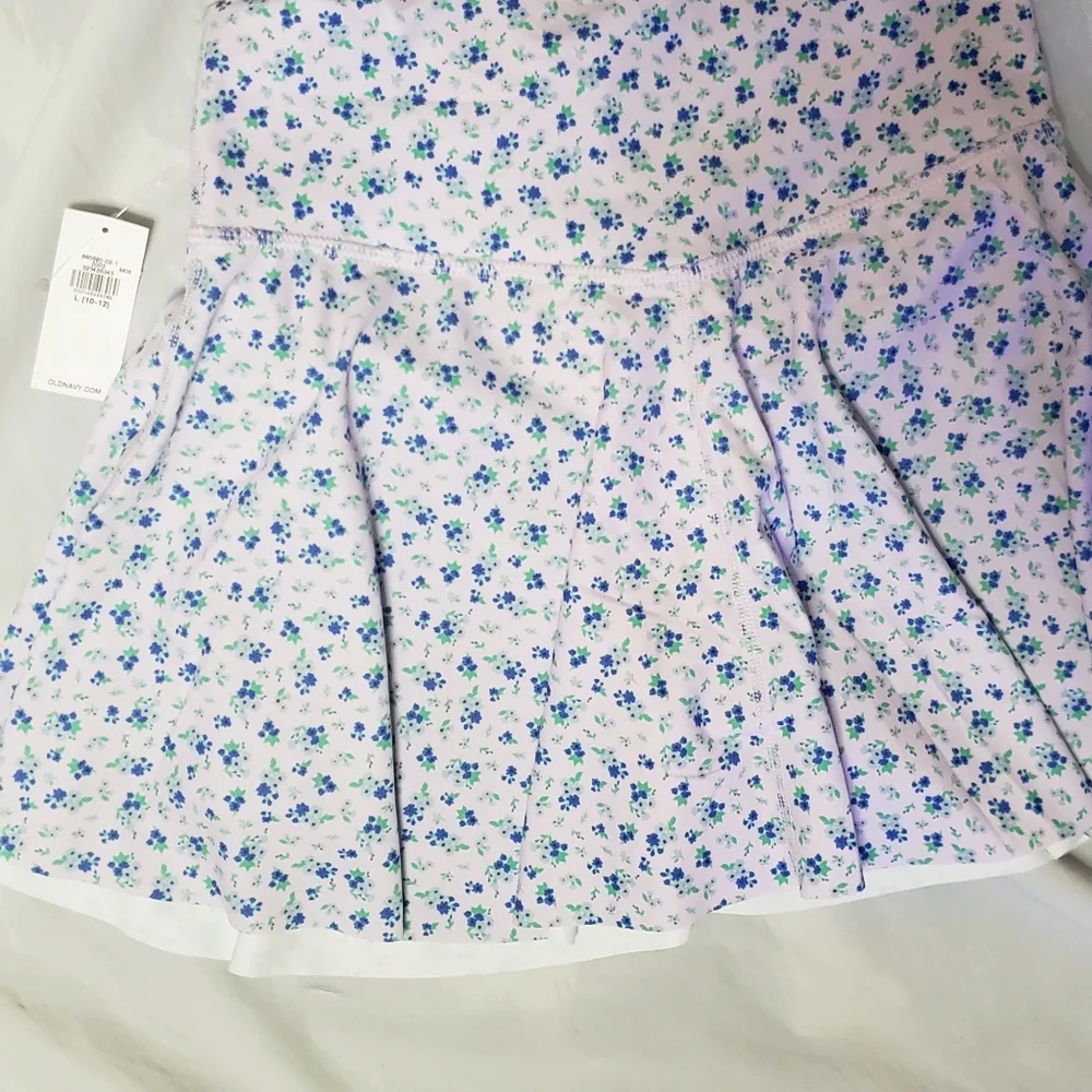 Old Navy Lavender Floral Skater Skort with Blue & Green Accents Girls 10-12